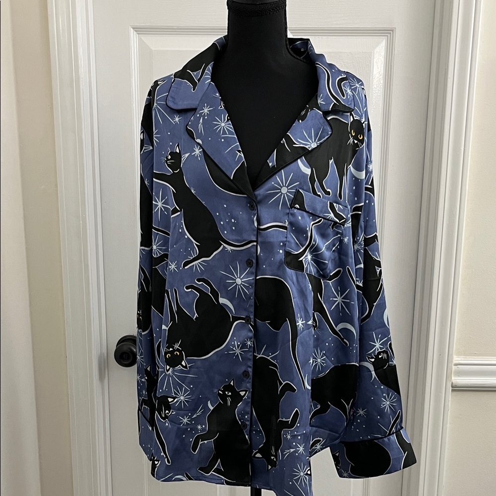 Adore Me Blue Cat Print Pajama Short Set